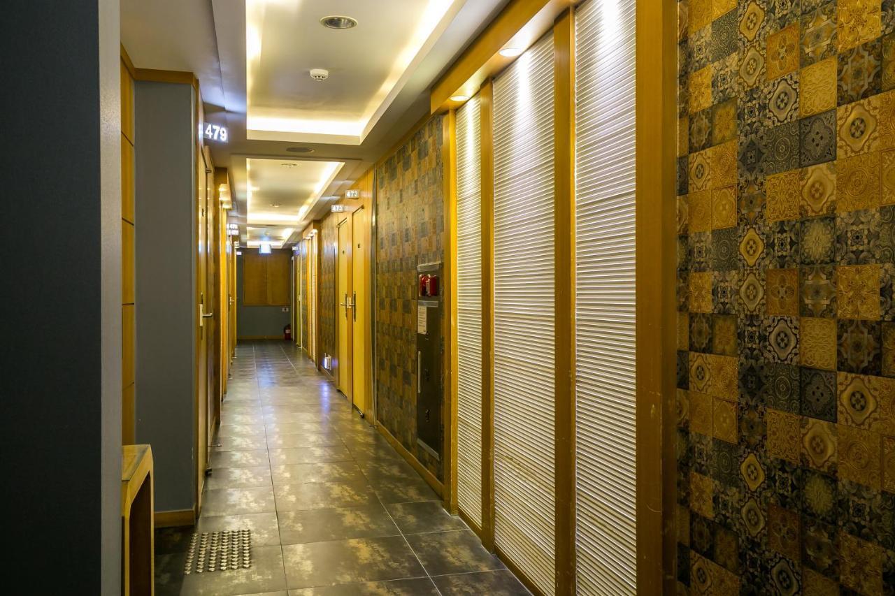كومي Fiore Hotel المظهر الخارجي الصورة