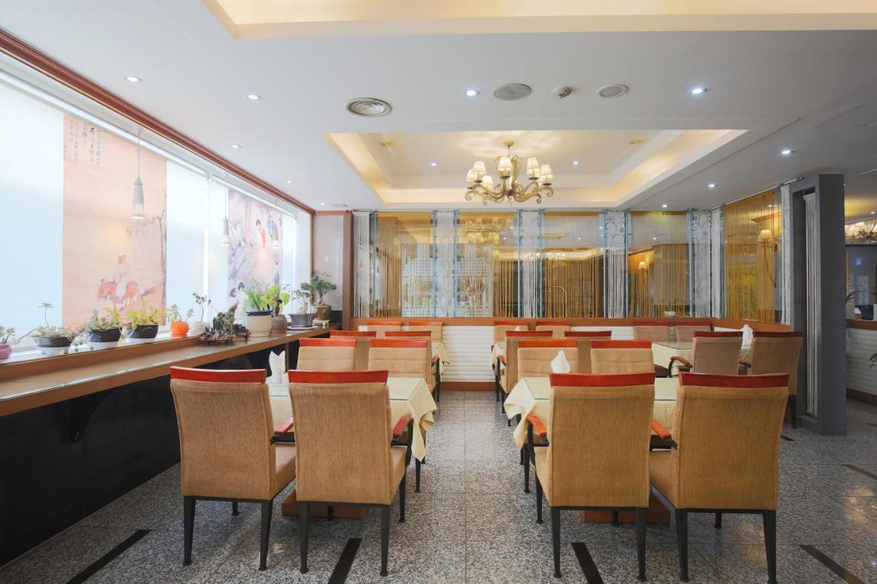 كومي Fiore Hotel المظهر الخارجي الصورة